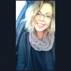 Meet your Posher, Katelyn